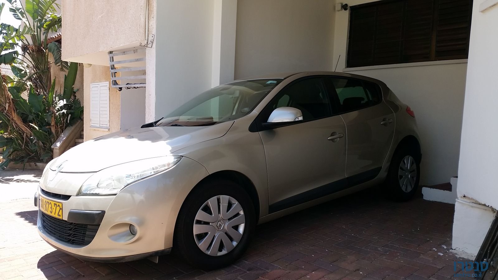 2010' Renault Megane In-Dash Car Multimedia System photo #1