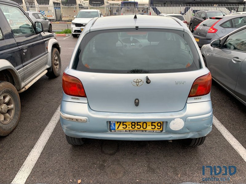 2005' Toyota Yaris טויוטה יאריס photo #2