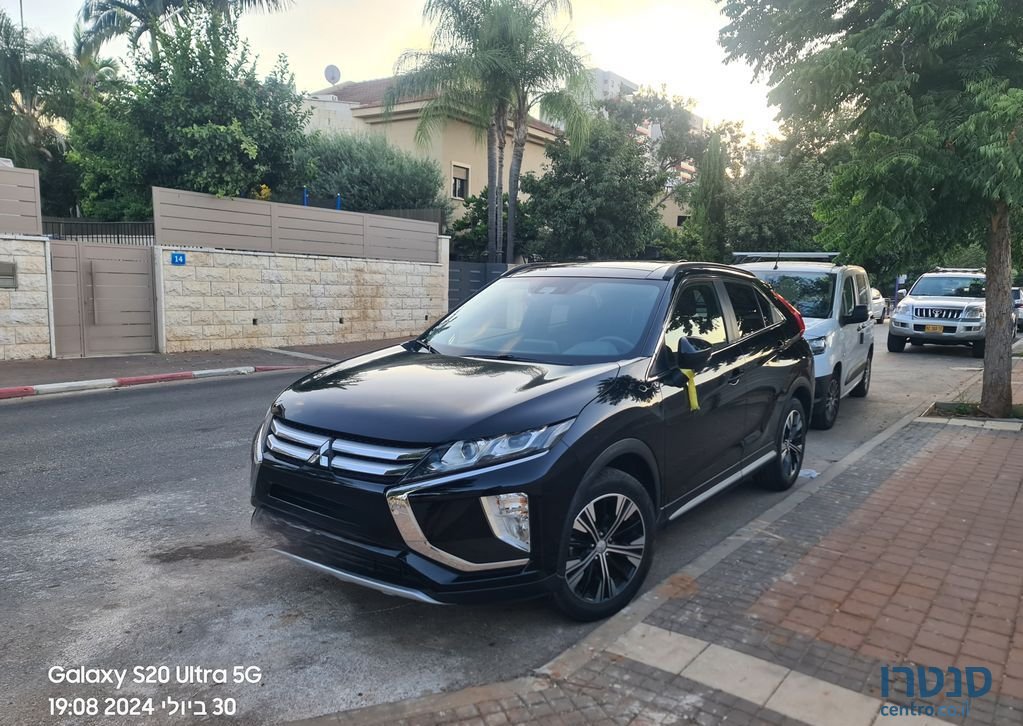 2018' Mitsubishi Eclipse Cross מיצובישי אקליפס קרוס photo #1
