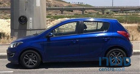 2013' Hyundai i20 i20 יונדאי photo #1