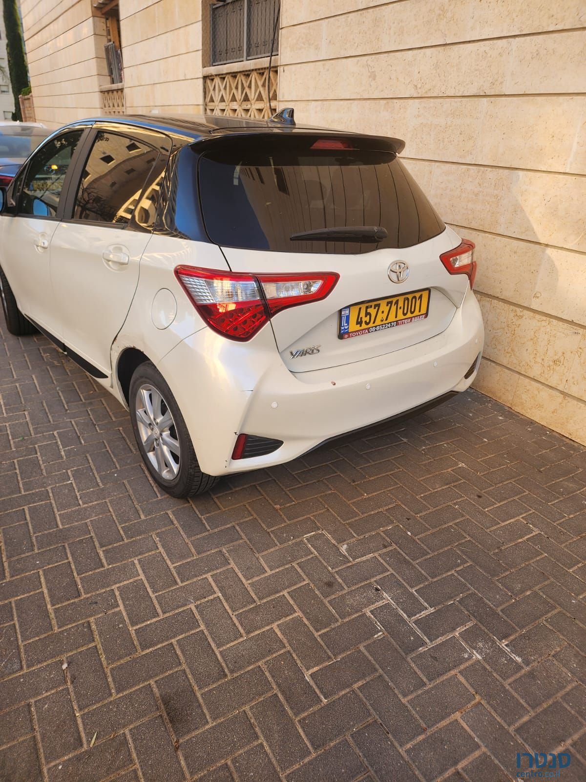 2018' Toyota Yaris טויוטה יאריס photo #1