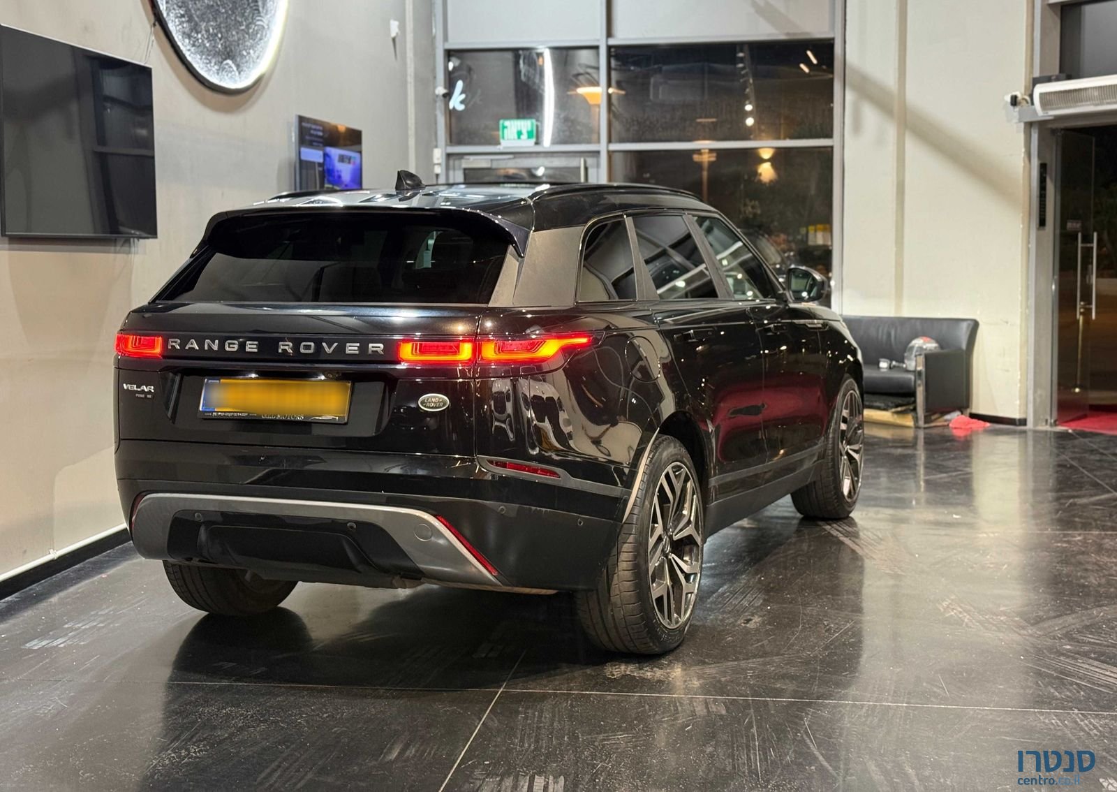 2018' Land Rover Range Rover Velar לנד רובר ריינג' רובר ולאר photo #3