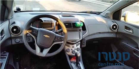 2015' Chevrolet Sonic photo #4