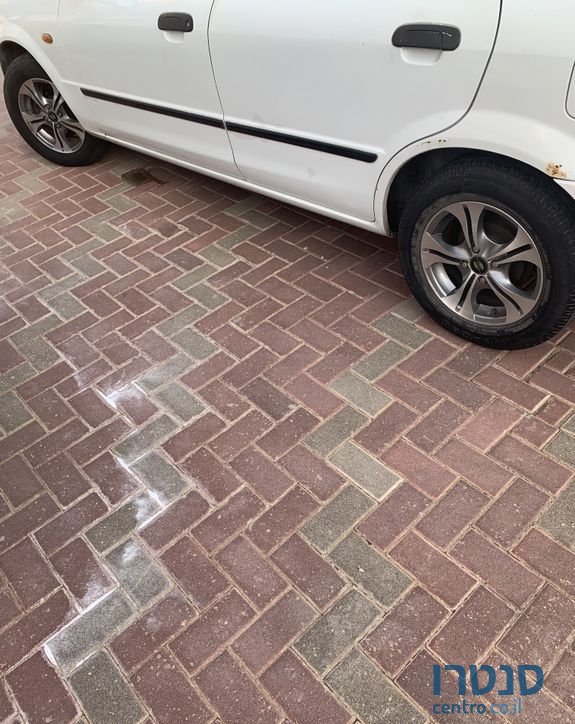 2002' Mazda 323 מאזדה לאנטיס photo #4