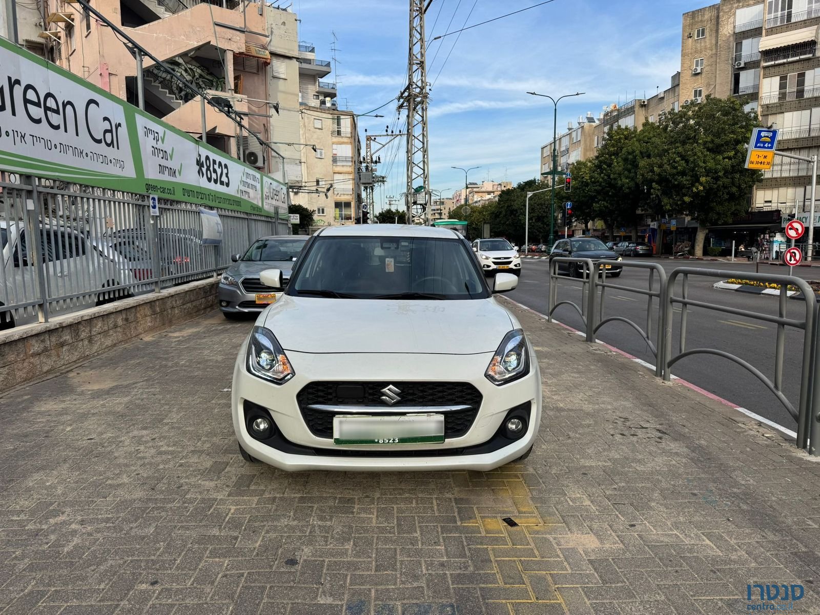 2023' Suzuki Swift photo #3