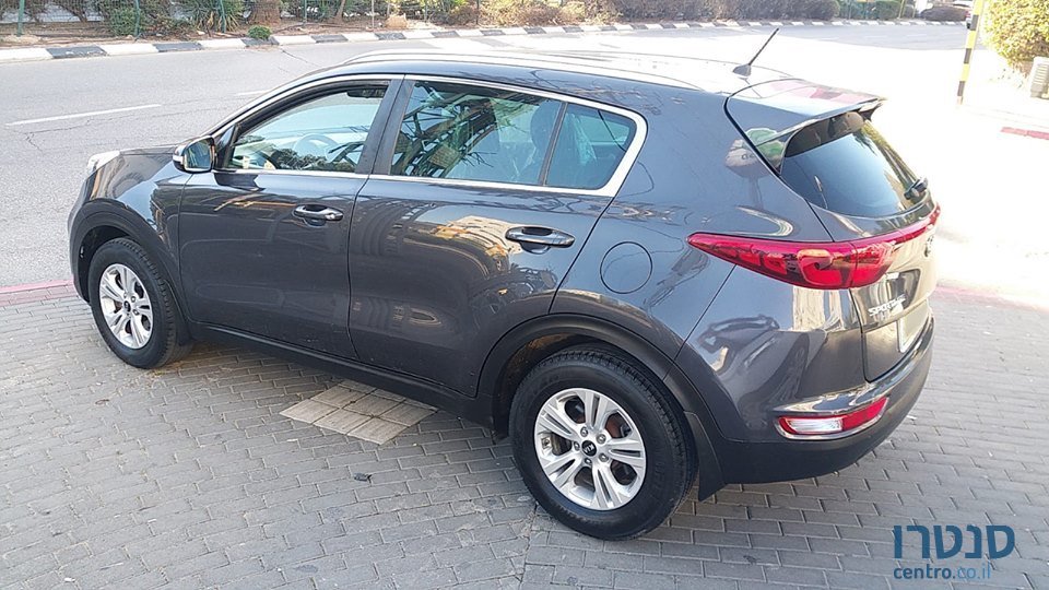2016' Kia Sportage photo #2