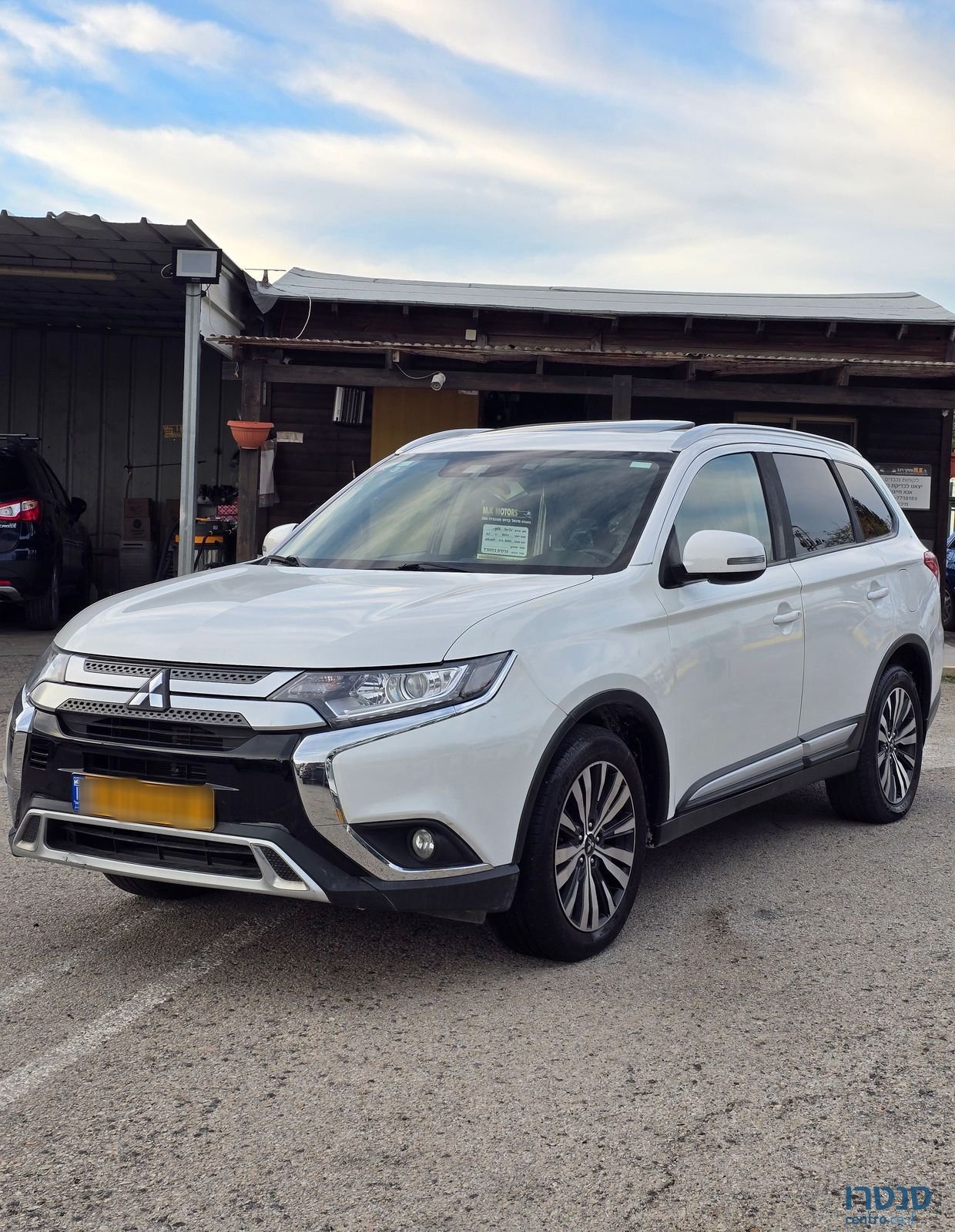 2020' Mitsubishi Outlander מיצובישי אאוטלנדר photo #1