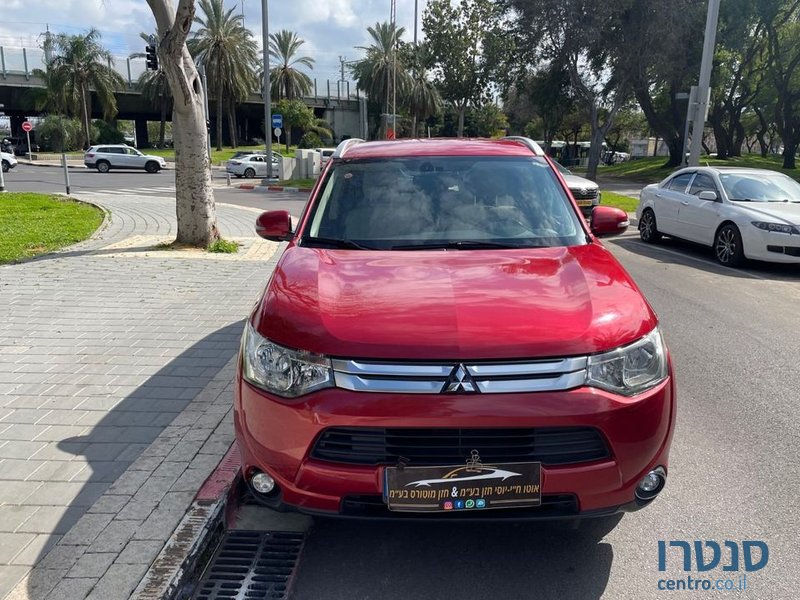 2015' Mitsubishi Outlander מיצובישי אאוטלנדר photo #2