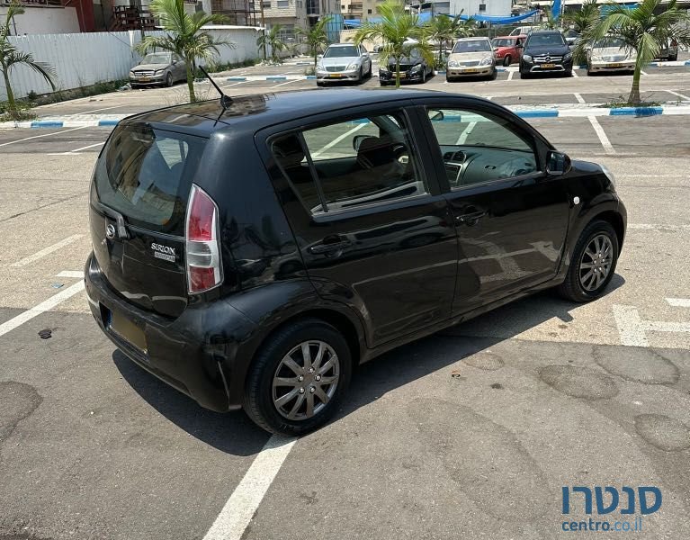 2010' Daihatsu Sirion דייהטסו סיריון photo #5