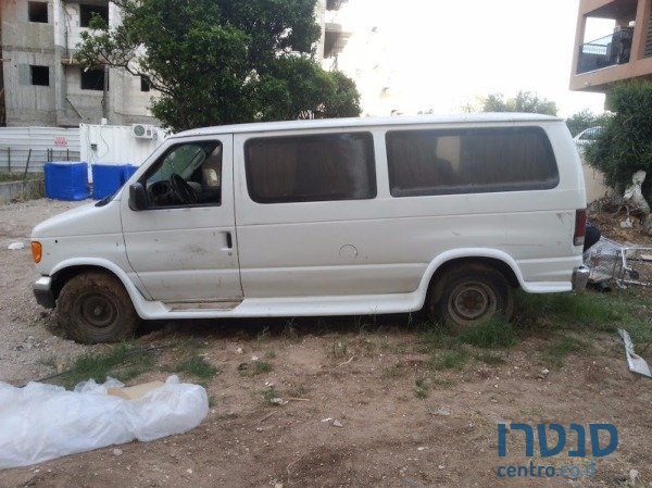 2006' Ford Econoline photo #3