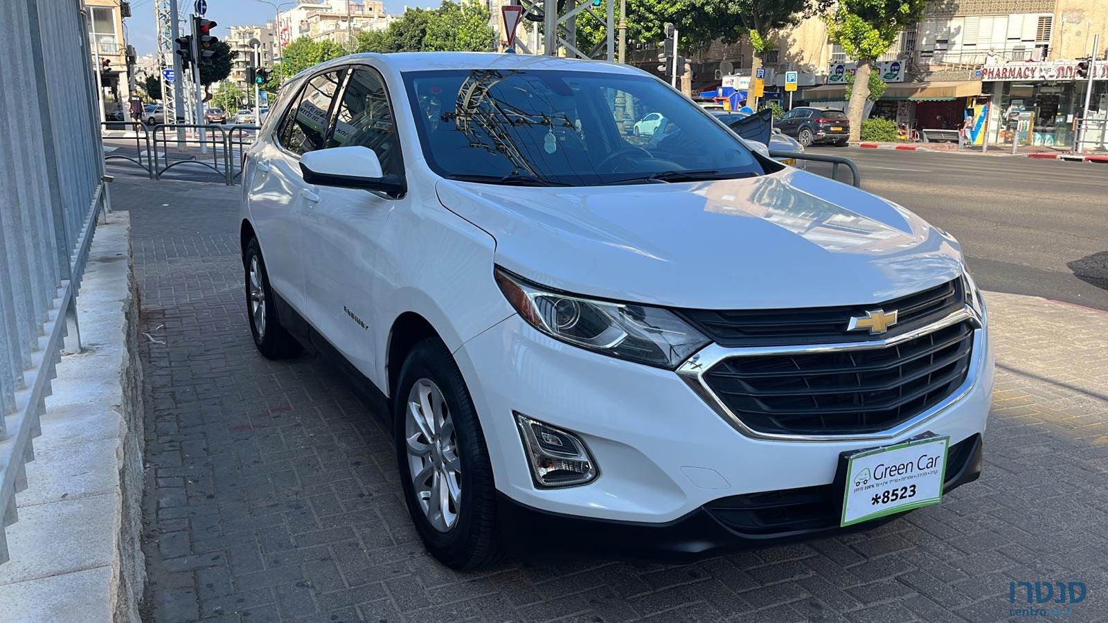 2018' Chevrolet Equinox LT photo #6