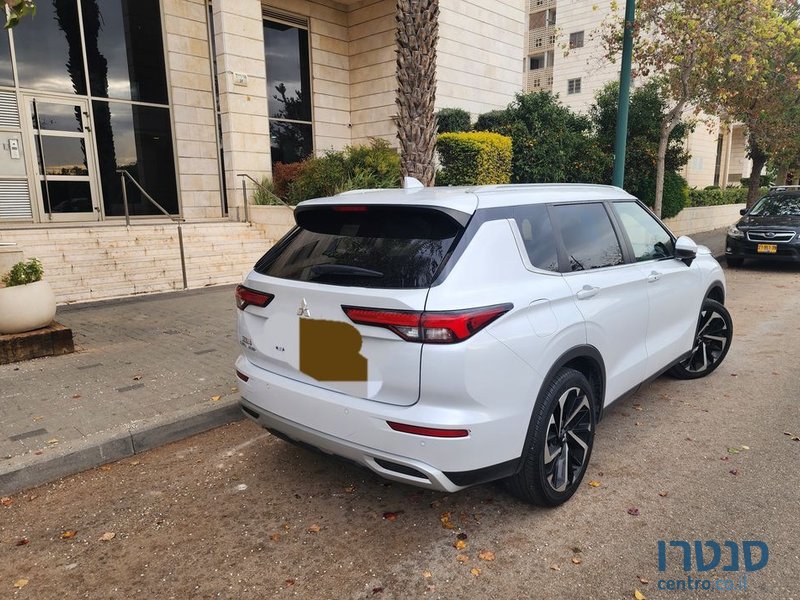 2021' Mitsubishi Outlander מיצובישי אאוטלנדר photo #2