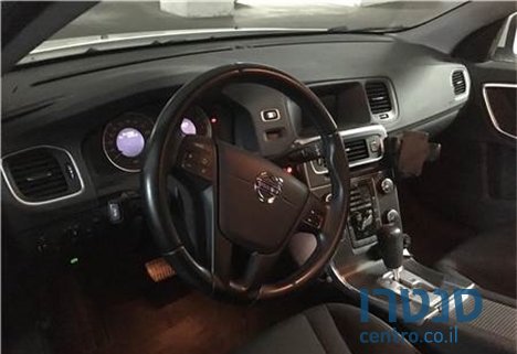 2012' Volvo V60 קינטיק photo #3