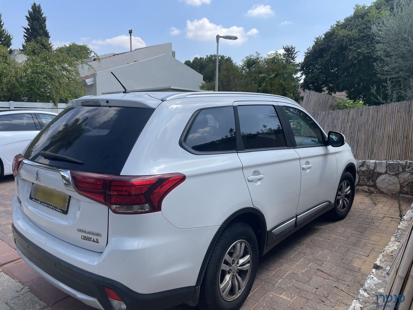 2016' Mitsubishi Outlander מיצובישי אאוטלנדר photo #3