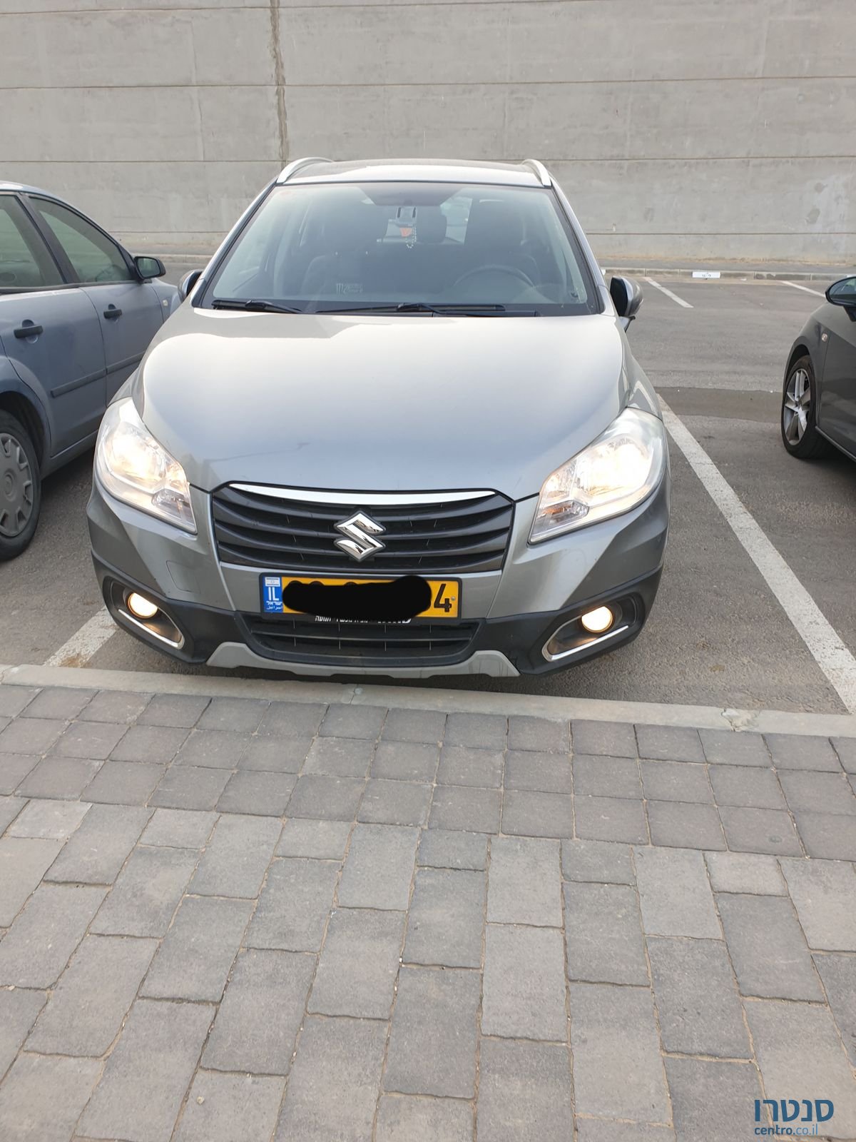 2015' Suzuki SX4 קרוסאובר photo #4