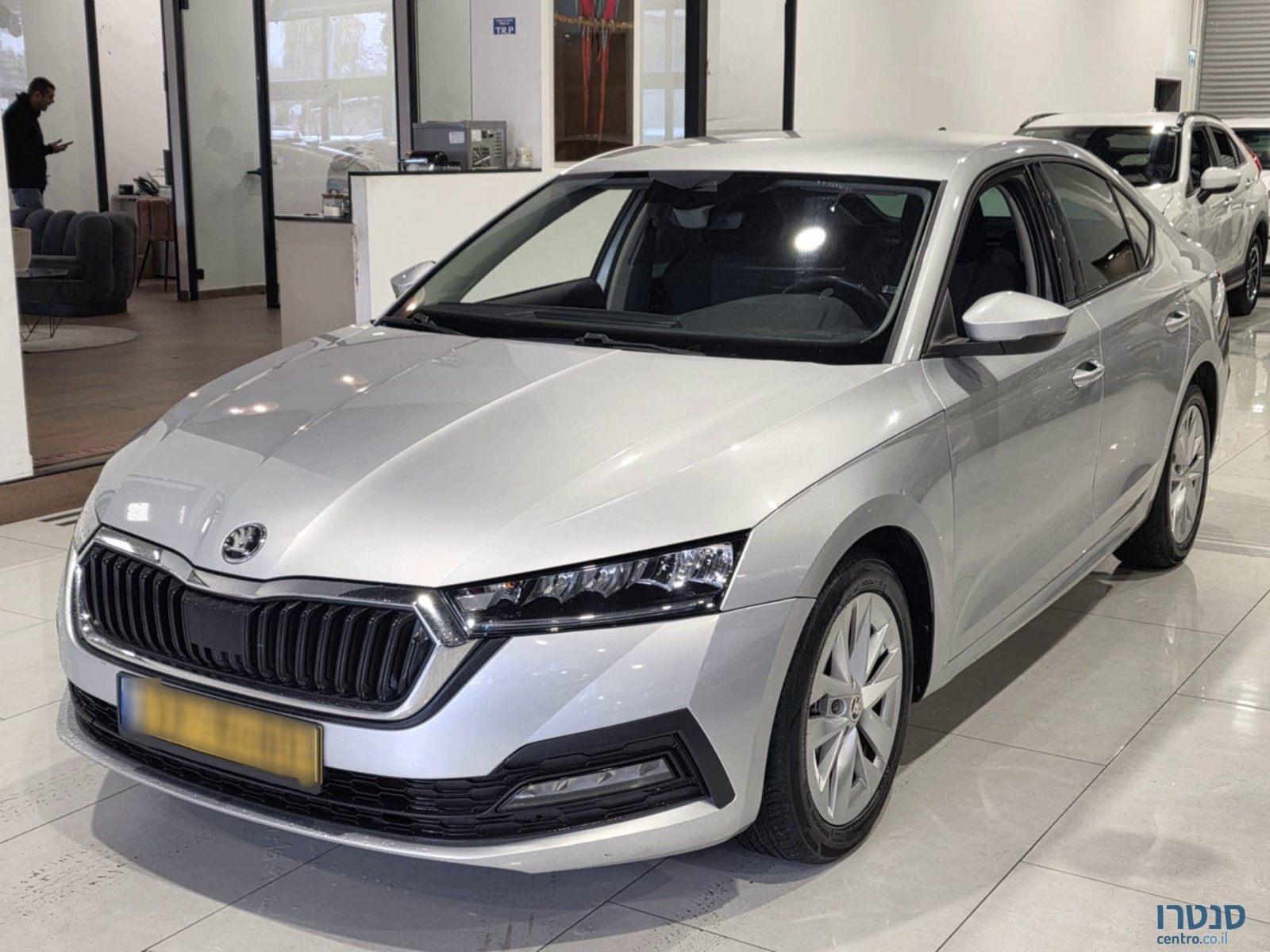 2023' Skoda Octavia photo #1