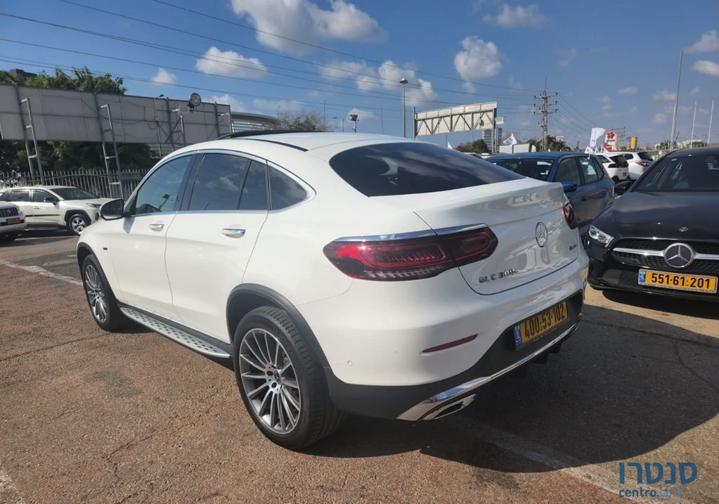 2021' Mercedes-Benz Glc-Class מרצדס photo #6