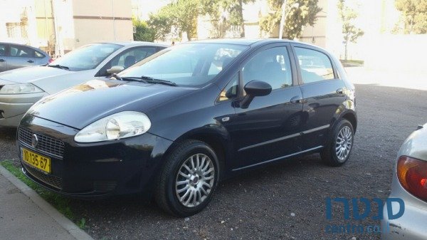 2008' Fiat Punto photo #1