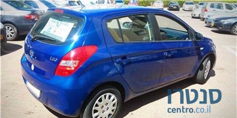 2011' Hyundai i20 photo #3