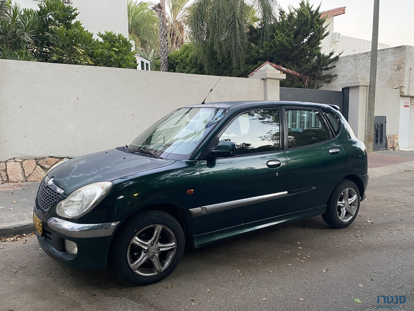 2003' Daihatsu Sirion דייהטסו סיריון photo #1