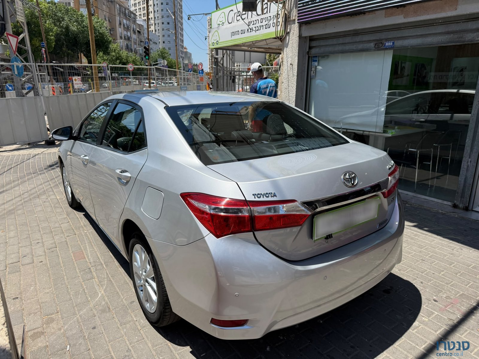 2015' Toyota Corolla photo #4