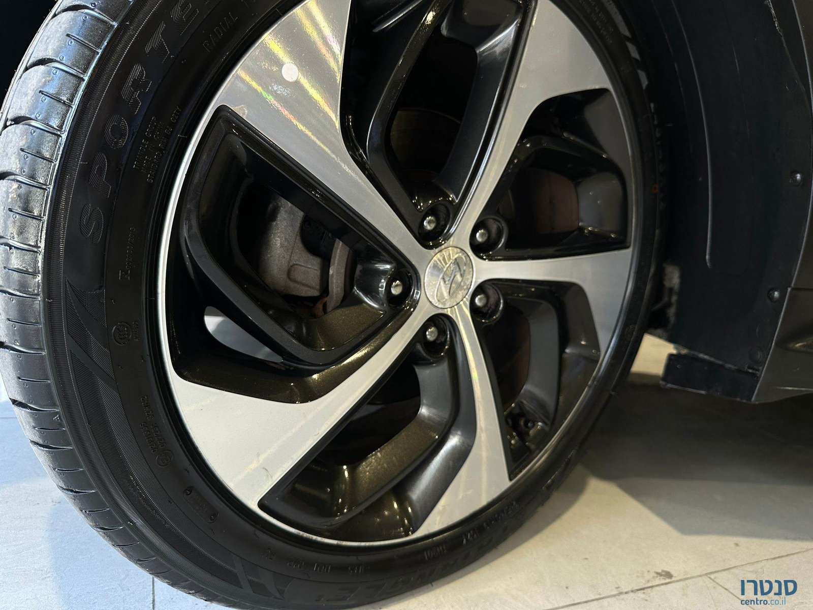 2016' Hyundai Tucson photo #5