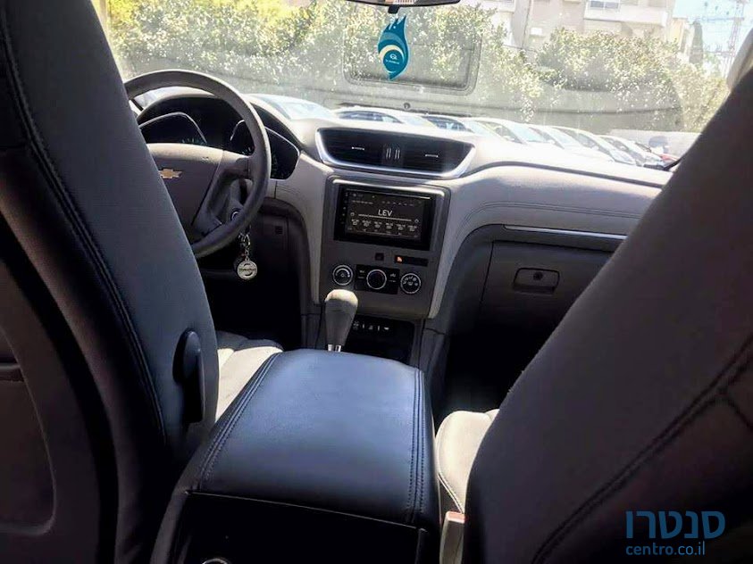 2013' Chevrolet Traverse photo #3