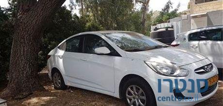 2014' Hyundai i25 יונדאי photo #1