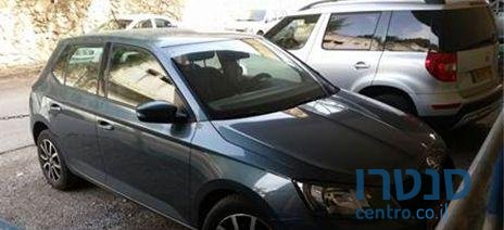 2015' Skoda Fabia סקודה פביה photo #2