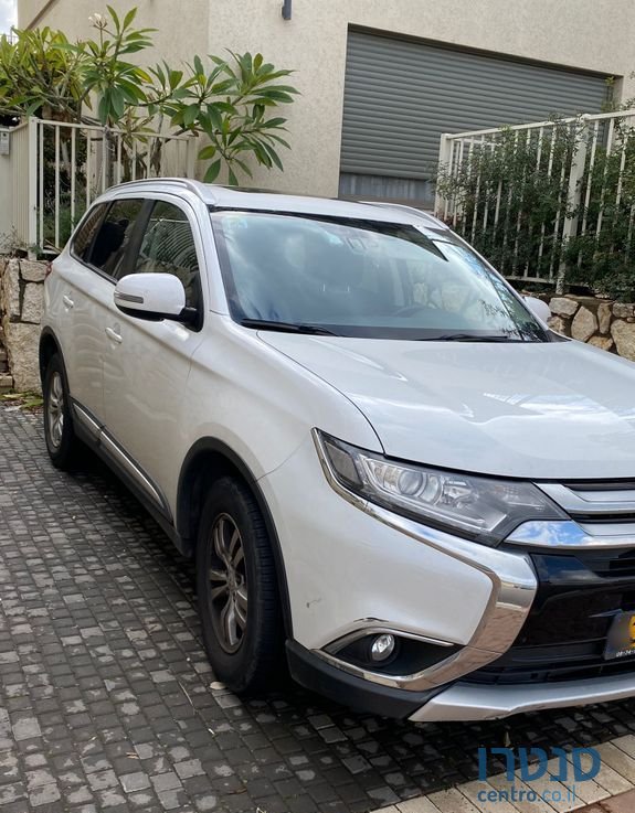 2016' Mitsubishi Outlander מיצובישי אאוטלנדר photo #4
