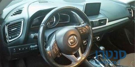 2015' Mazda 3 קומפורט photo #1