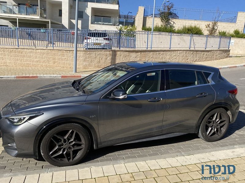 2018' Infiniti Q30 אינפיניטי photo #4