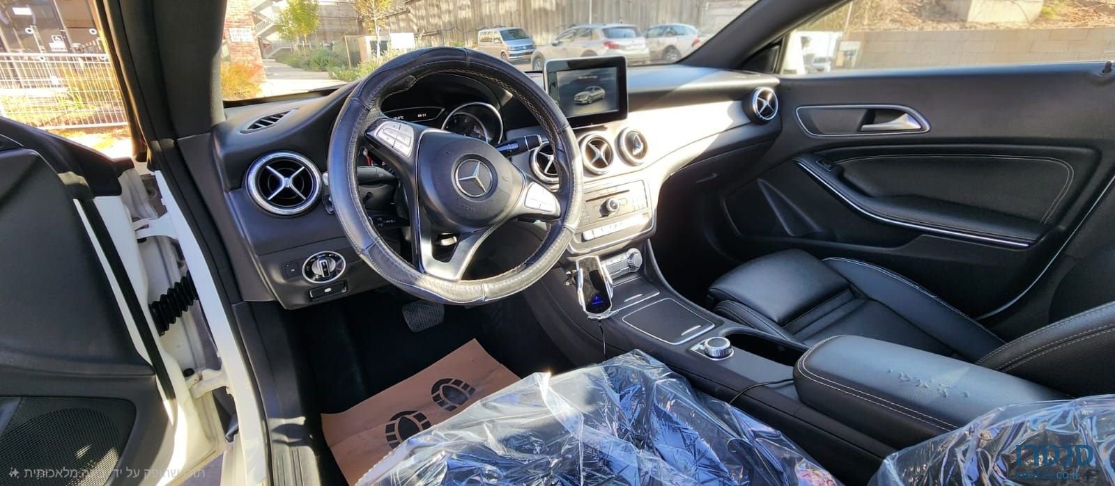 2017' Mercedes-Benz CLA מרצדס-בנץ photo #6