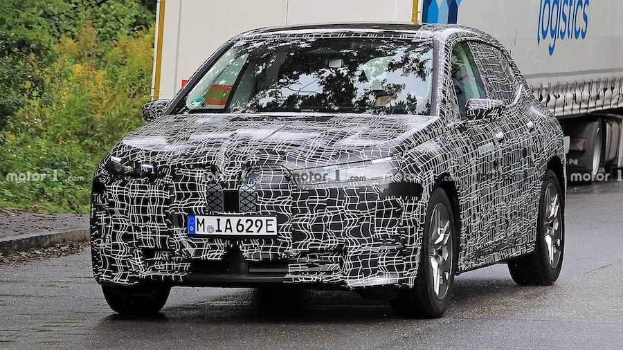 BMW iNext Electric SUV Officially Confirmed For November 11 Reveal