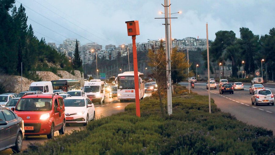 "ספק כבד באשר לדיוק": התנגדות לבקשת המשטרה להכשיר את מצלמות המהירות