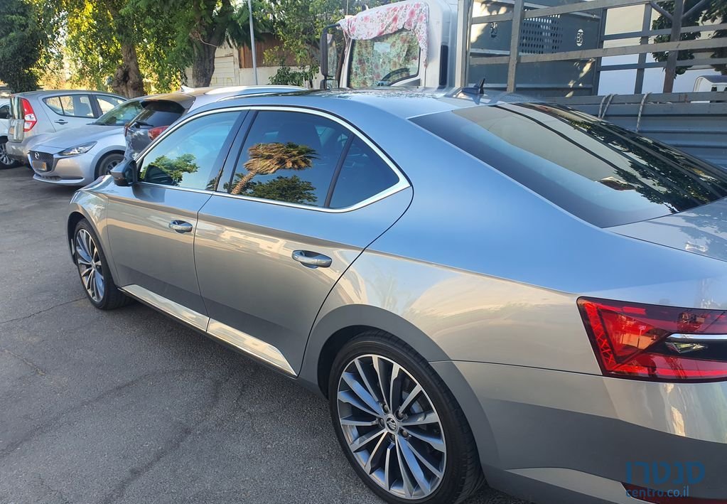 2021' Skoda Superb סקודה סופרב photo #3