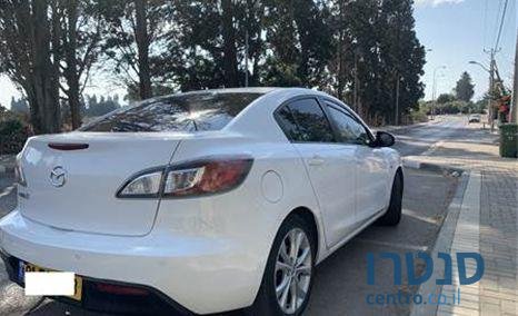 2010' Mazda 3 מאזדה 3 ספיריט photo #1