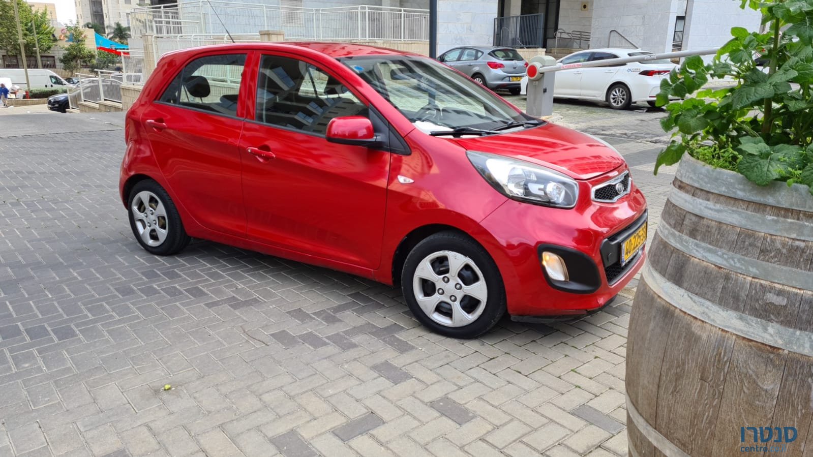 2015' Kia Picanto photo #2
