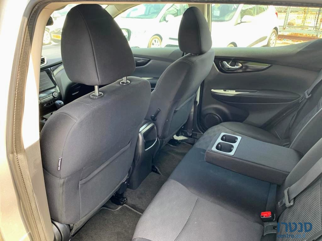 2017' Nissan Qashqai photo #5