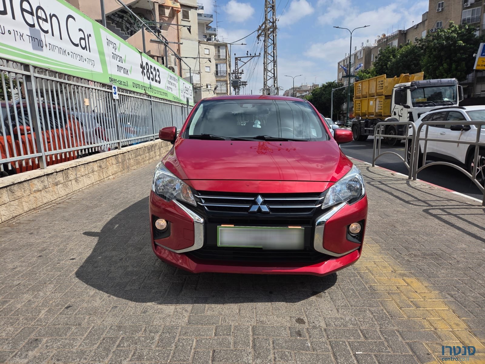 2020' Mitsubishi Space Star photo #4