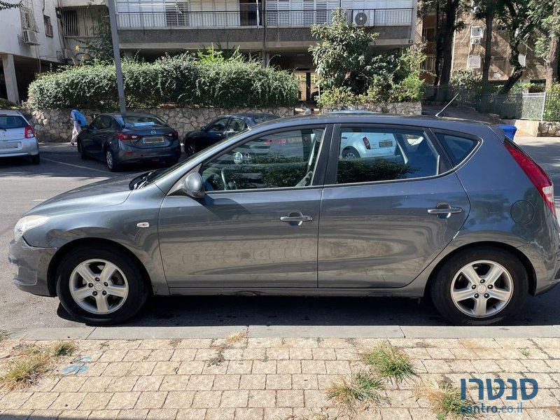 2009' Hyundai i30 יונדאי photo #3