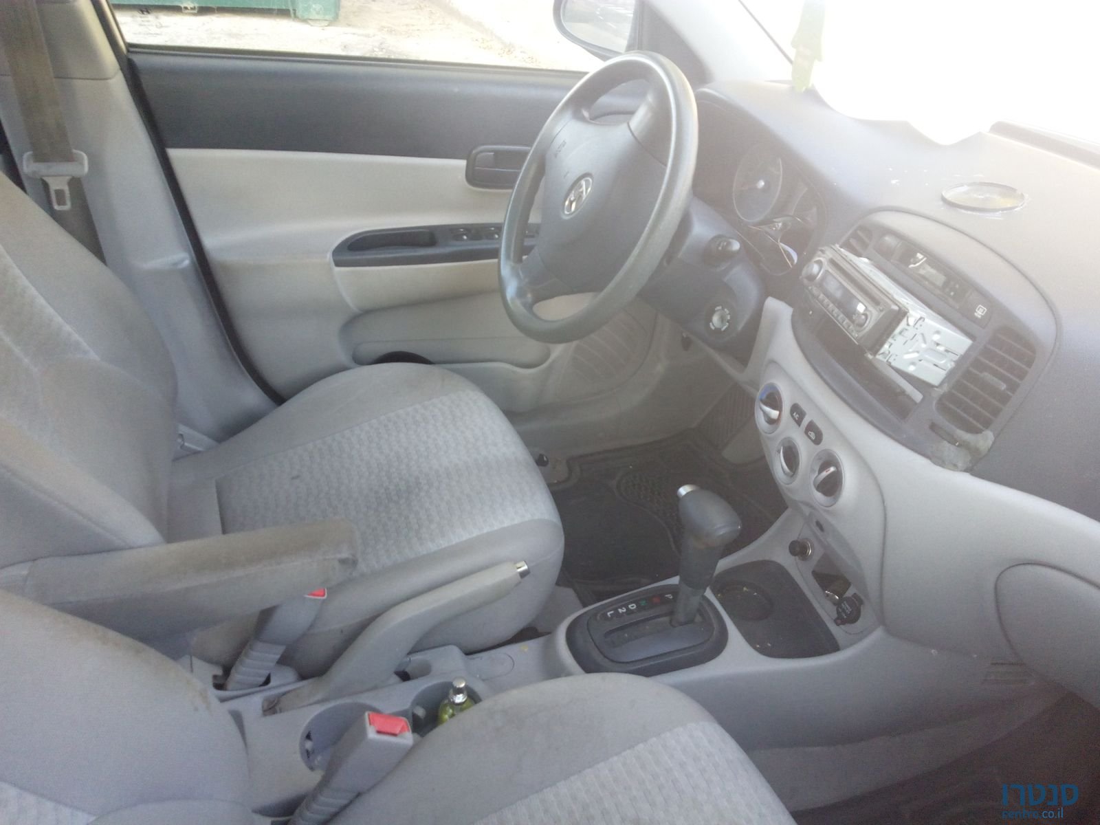 2007' Hyundai Accent photo #2