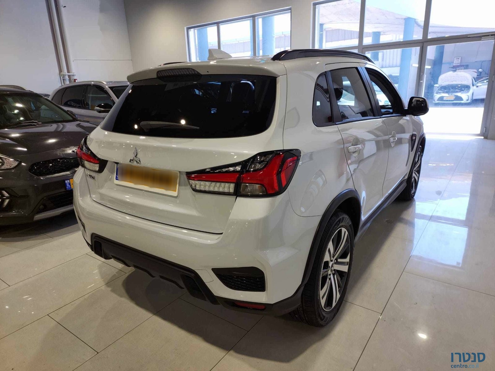 2024' Mitsubishi ASX photo #3