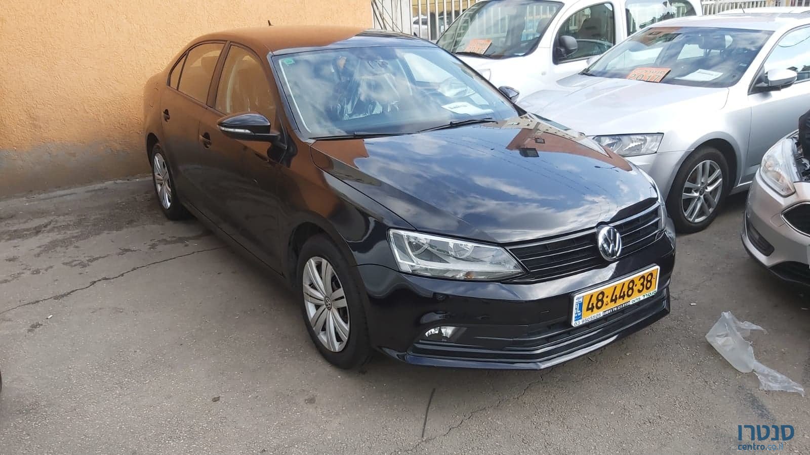 2017' Volkswagen Jetta photo #1