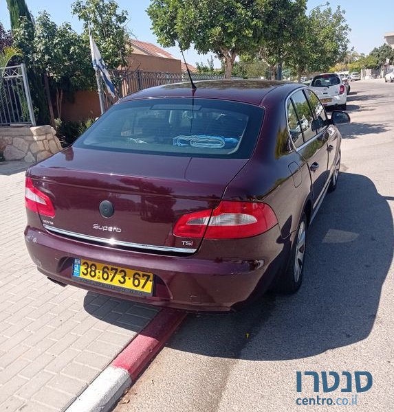 2010' Skoda Superb סקודה סופרב photo #3