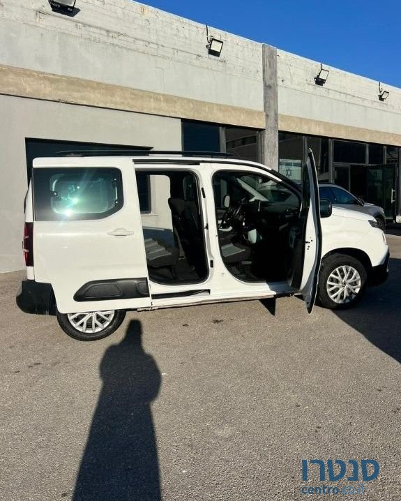 2022' Citroen Berlingo סיטרואן ברלינגו photo #4