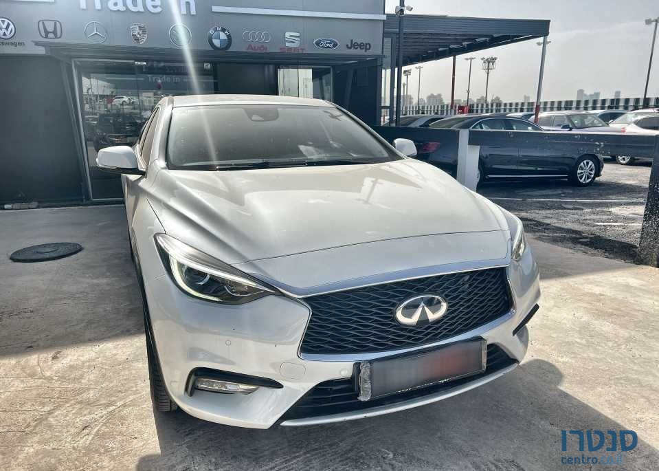 2020' Infiniti QX30 אינפיניטי photo #1