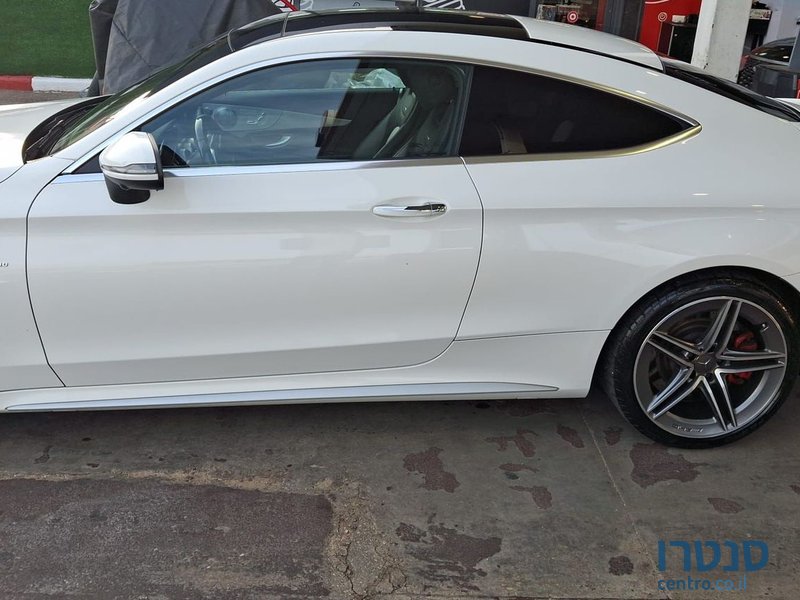 2022' Mercedes-Benz C-Class מרצדס-בנץ photo #1