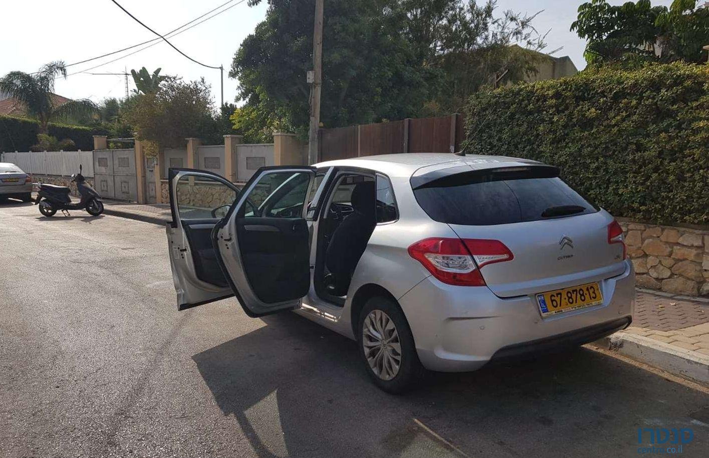 2012' Citroen C4 סיטרואן C4 photo #3