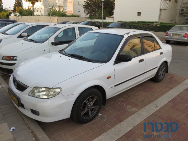 2002' Mazda Lantis photo #1